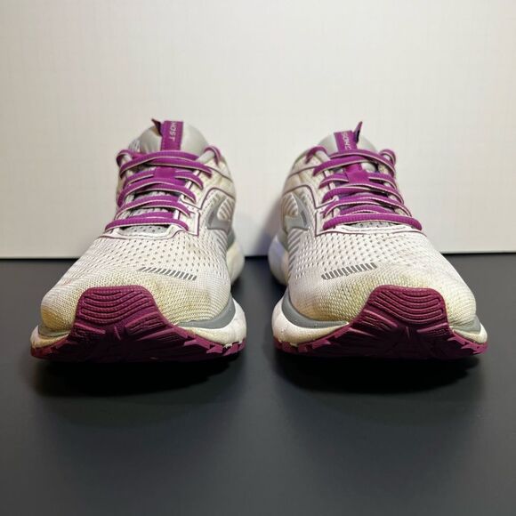Womens BROOKS Ghost 12 Purple Running Shoes / Size 9 - Picture 3 of 10